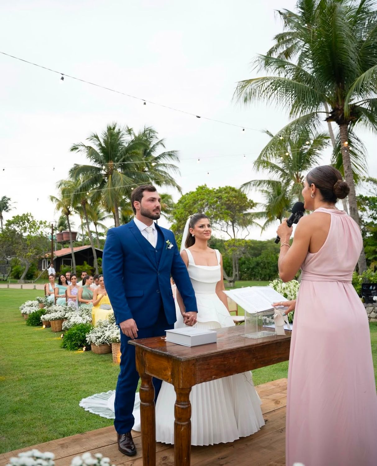 Casamento real vestido pela Mr Suits — aluguel de terno e smoking sob medida